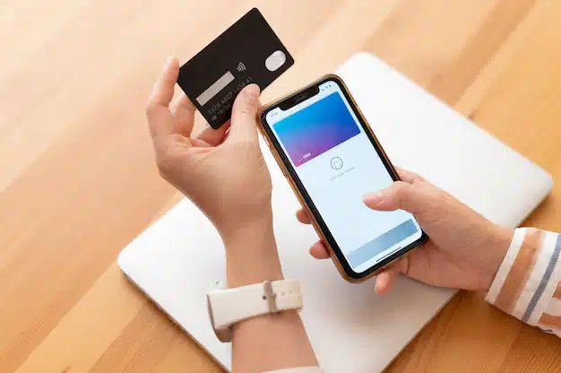 Person paying with its smartphone wallet app 23
