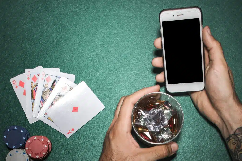 Why chargebacks are the biggest threat to gambling merchant accounts